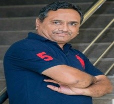 શ્રી એમ.એલ.દેશાણી